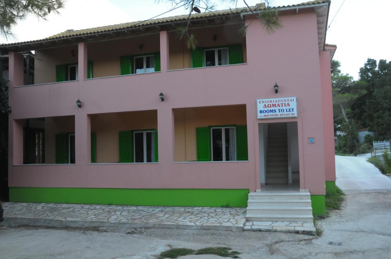 Chalikias Rooms Asprogerakata Dış mekan fotoğraf